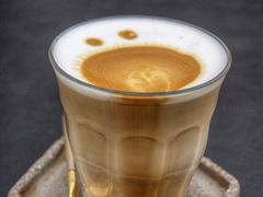 澳白-UNI UNI(环亚凯瑟琳店)