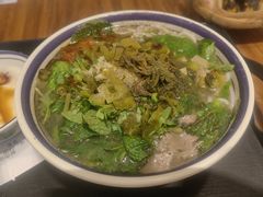 -云阿蛮云南生烫牛肉米线(奉贤路店)