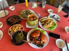 -大树下海鲜饭店