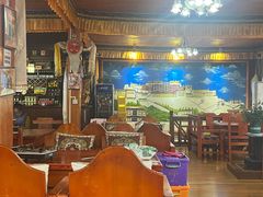 -塔洛藏餐吧(香格里拉古城店)