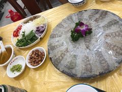 -官塘陈记鱼生·潮汕砂锅粥·牛肉火锅(潮枫路总店)