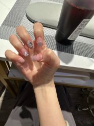 -丽心自助美甲美睫