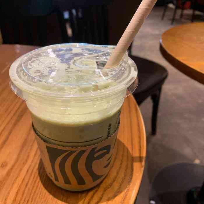 星巴克(马鞍山八佰伴店)-"转眼间,发现很久都没有喝下午茶了,发现也.