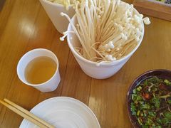 -黔哆哆地摊酸汤火锅(清湖店)