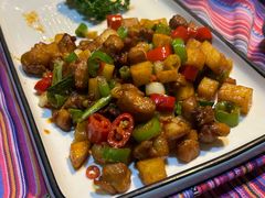 -香巴拉云南餐厅(华莱坞店)