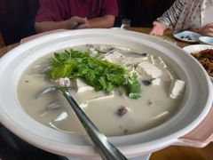 -芦茨金富饭庄·25年老字号·专做稻草鸡