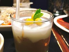 椰盅白果芋泥-新加坡海鲜(国贸商城店)
