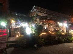 -Jungle Kitchen