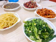 -满口香饭店