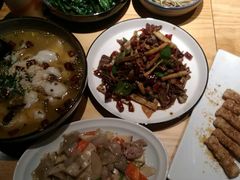 -十三式重庆江湖菜(金茂览秀城店)