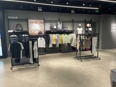 -迪桑特DESCENTE(青岛山东路万象城店)