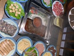 -渝沃成都市井火锅