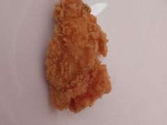 辣翅配中薯中可-麦当劳(欢乐谷店)