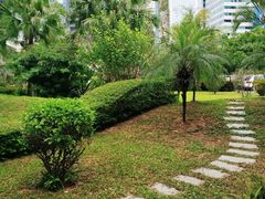 -国微大厦-停车场