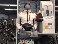 -迪卡侬(越秀公园店)