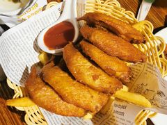 -1886德国汽车餐厅(外滩十六铺码头店)
