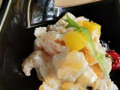 -穹六人间 people 6(岳阳路店)