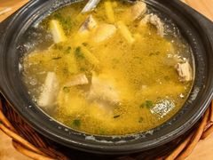 -品鲜村农家菜·阳澄湖大闸蟹(总店)
