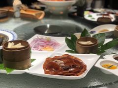 梧桐四味烤鸭-梧桐Plus·创意京·川料理(万象城店)