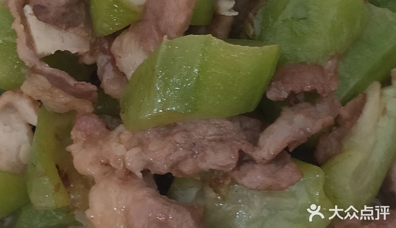 国庆期间除了吃还是吃大闸蟹吃起来给挑食的老二尝试了吃