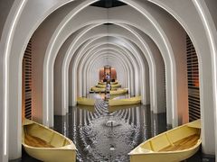 -涨巢·潮玩水疗局