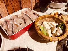 -钢管厂五区小郡肝串串香火锅(人民广场店)