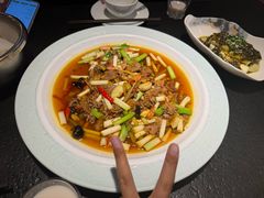 -万重锦·人文川菜馆(骡马市店)