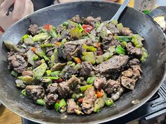 -牛八宝桂林米粉(八里庄店)