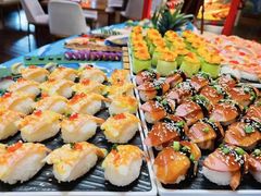 -昆明华邑酒店-鲜艳全日餐厅