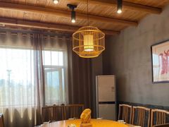 -头上红煨盐鸡乡村食府