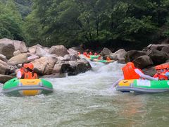 -雅鲁激流探险漂流