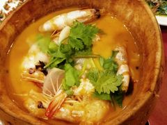 -大树下海鲜饭店