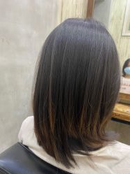 -首脑美发沙龙