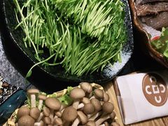 -湊湊火锅·茶憩(上海合生汇店)