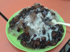 红豆炼乳刨冰-王中王刨冰