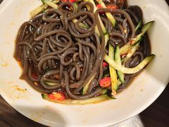 -胖哥俩肉蟹煲(石家庄勒泰中心店)