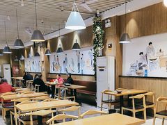 -三好食堂(煎饺·馄饨·肉饼米线·盛世广场店)