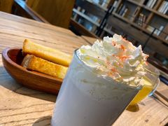 草莓拿铁-漫咖啡MAANCOFFEE(清江路店)