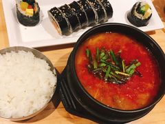 牡蛎海鲜汤饭-山海珍味韩国料理(奥城店)
