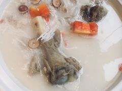 -拾味馆·浓鲜骨汤(光谷天地店)