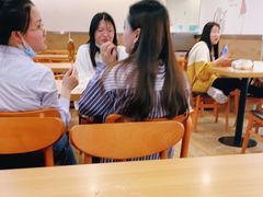 -邻几便利店(新城国际店)