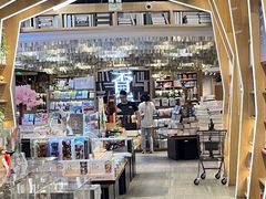 -覔书店(壹方城店)