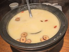 胡椒猪肚鸡锅-乔街深夜食堂·小龙虾·高压锅生蚝(杭州总店)