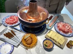 -一只羊·铜锅涮羊肉烧烤