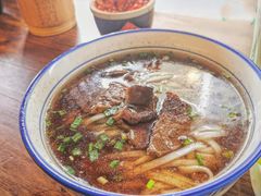 -矮子粉店1985·长沙米粉(湘春路店)