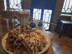 -西关84·History·Art·Cafe