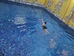 -贝贝鲸亲子游泳俱乐部(富城商楼店)