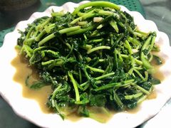 -四方小吃·白族庭院餐厅