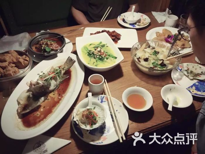 新白鹿餐厅(龙游路店)的点评