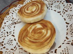 摩登粑粑-蔼若春.传承三十年云南菜(金碧公园店)